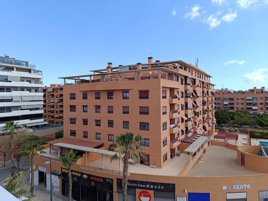 Spacious Studio By The University San Vicente Raspeig المظهر الخارجي الصورة